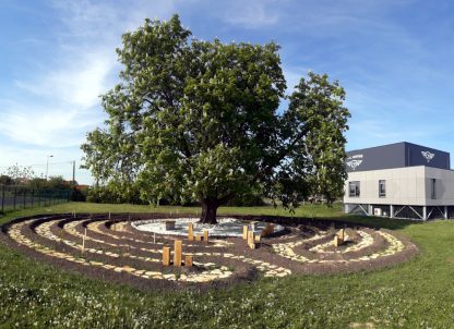 Un labyrinthe dans votre jardin ! – Image 13